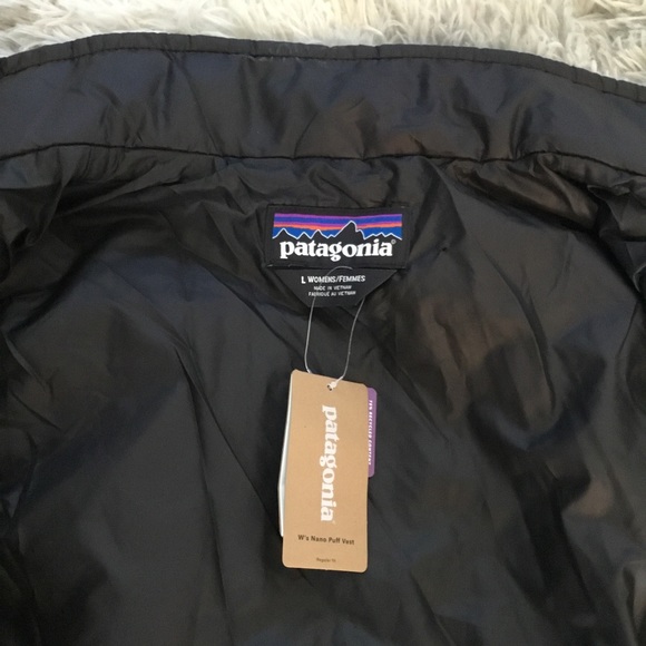 Womens Patagonia Nano Puff Vest Primaloft Black Embroidered Patch Size Large. - Picture 7 of 7